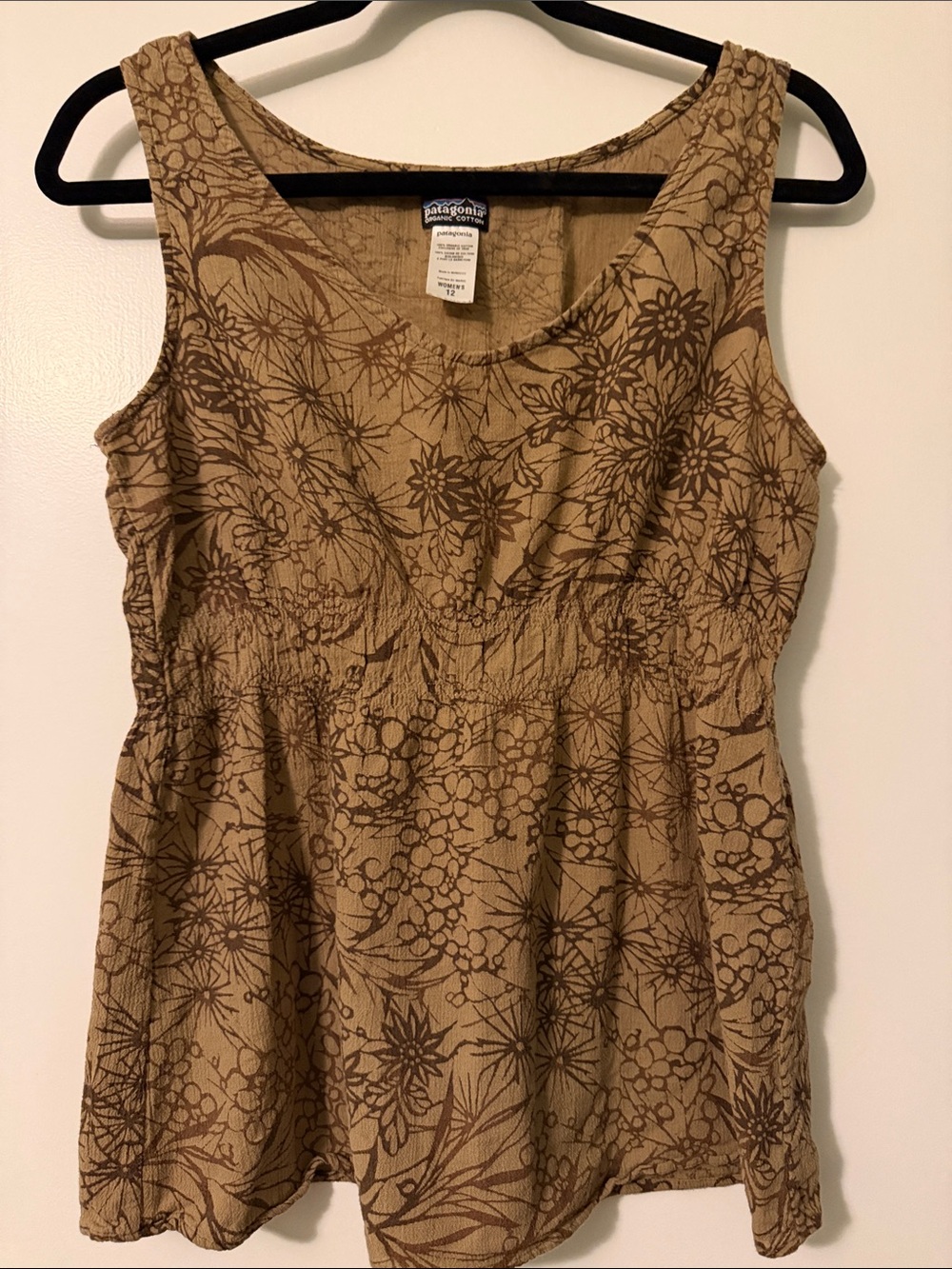 Patagonia Brown Floral Scoop Neck Tank